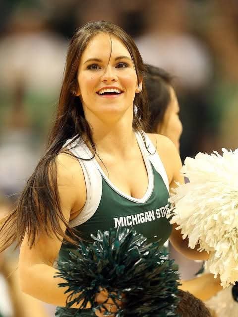 Global New Queens! Michigan State Cheerleading Squad Crowned #1 by ESPN In a historic achievement that has reverberated across the sports and cheerleading worlds…..