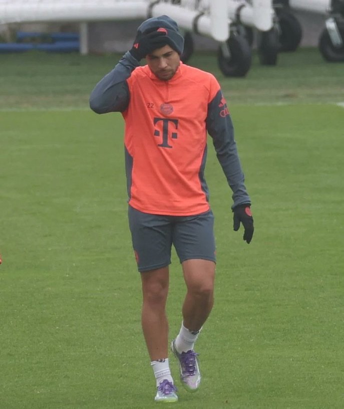 🚨 Raphaël Guerreiro bleibt wohl beim FC Bayern – Winter-Abgang derzeit unwahrscheinlich! 🇵🇹🔴