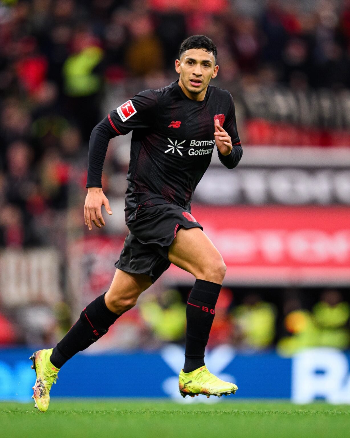 đ Schock fĂźr Bayer 04: Ezequiel FernĂĄndez erleidet Bänderverletzung â monatelange Pause droht! đ˘
