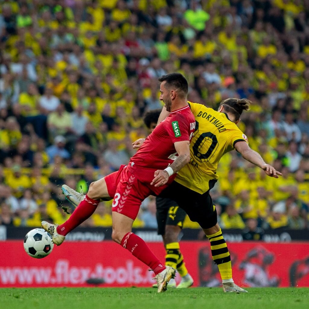 🎙️ Kovac: „Morgen wird es wieder ein hartes Spiel. Wir brauchen diese drei Punkte. Jeder Einzelne muss über seine Grenzen hinausgehen.“