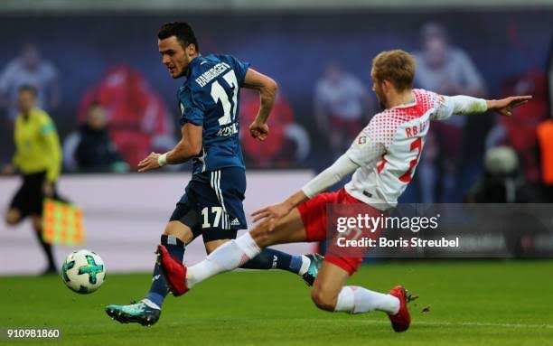 Freude in Leipzig: Spieler werden nach dem 2:1-Sieg gegen Hamburger für ihren Kampfgeist belohnt