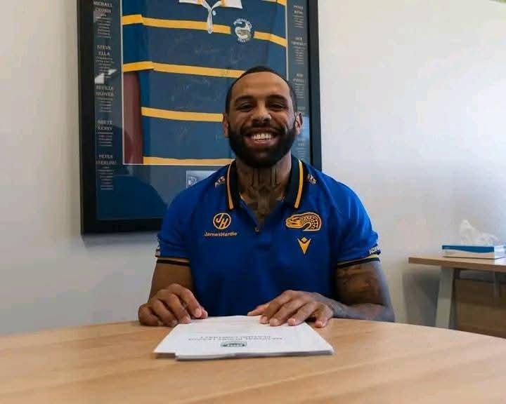 HE’S STAYING HOME! Josh Addo-Carr has officially signed a new long-term contract with the Parramatta Eels — calling the club “family” and vowing to bring home the Premiership. This is loyalty. This is passion. This is Parra!”