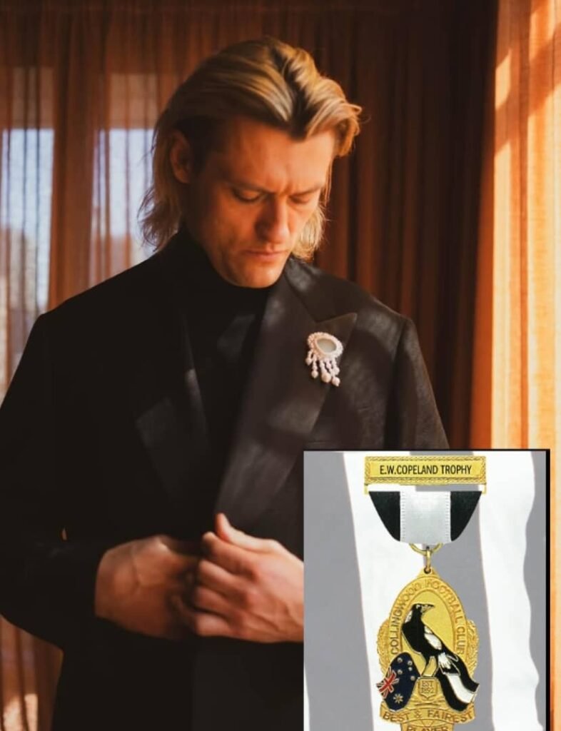 🚨 BREAKING: Darcy Moore wins E.W. Copeland Trophy 🏆 for 2025 defeating Nick Daicos,Jordan De Goey..Full Winners: