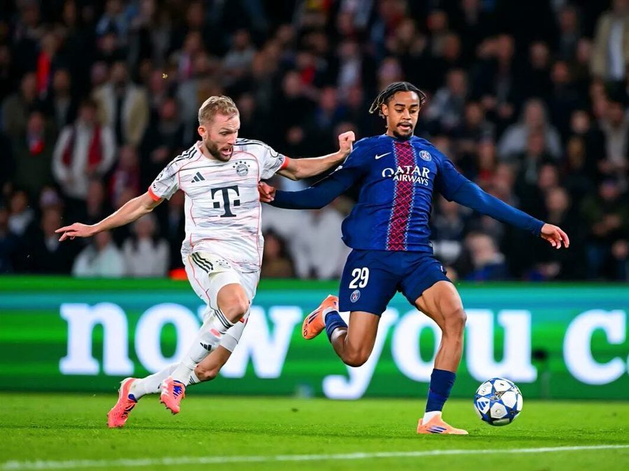 🗣 Bradley Barcola sagt, dass ihn die Dominanz der Bayern in der ersten Halbzeit überrascht hat: „Es war überraschend. Wir wussten, dass es schwierig werden würde, aber ehrlich gesagt …“