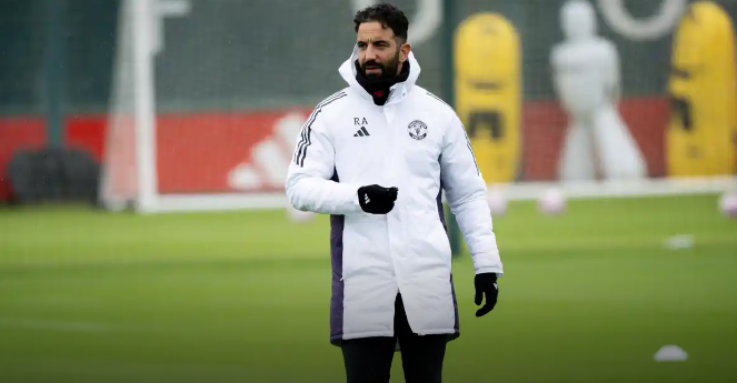 Manchester United Training Insight: Three Key Observations Reveal Injury Progress, Tactical Adjustments, and Surprising Squad Decisions as Ten Hag Prepares for the Next Crucial Fixture — Fitness Updates, Returning. Stars, and Strategic Shifts Hint at a New Matchday Approach.