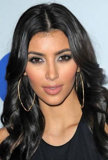 Kim Kardashian’s Tiny Tube Top Turns Heads and Sparks Social Media Buzz